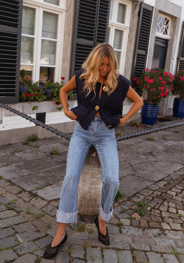 FENJA™ | LE GILET EN TRICOT CHIC POUR SUPERPOSITION